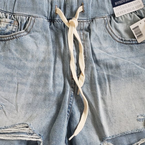 NWT: Rewash Boyfriend Jogger Shorts Vintage Reunion Super High Rise Size M - Picture 3 of 3